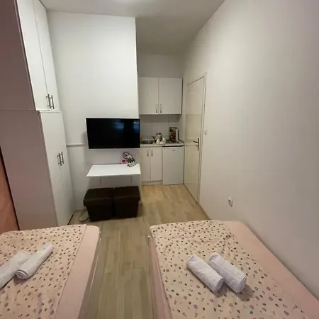 Glitter Апартаменты *